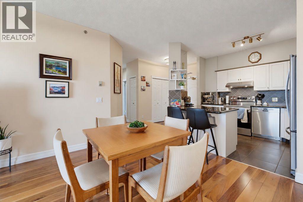 205, 4835 Dalhousie Drive NW