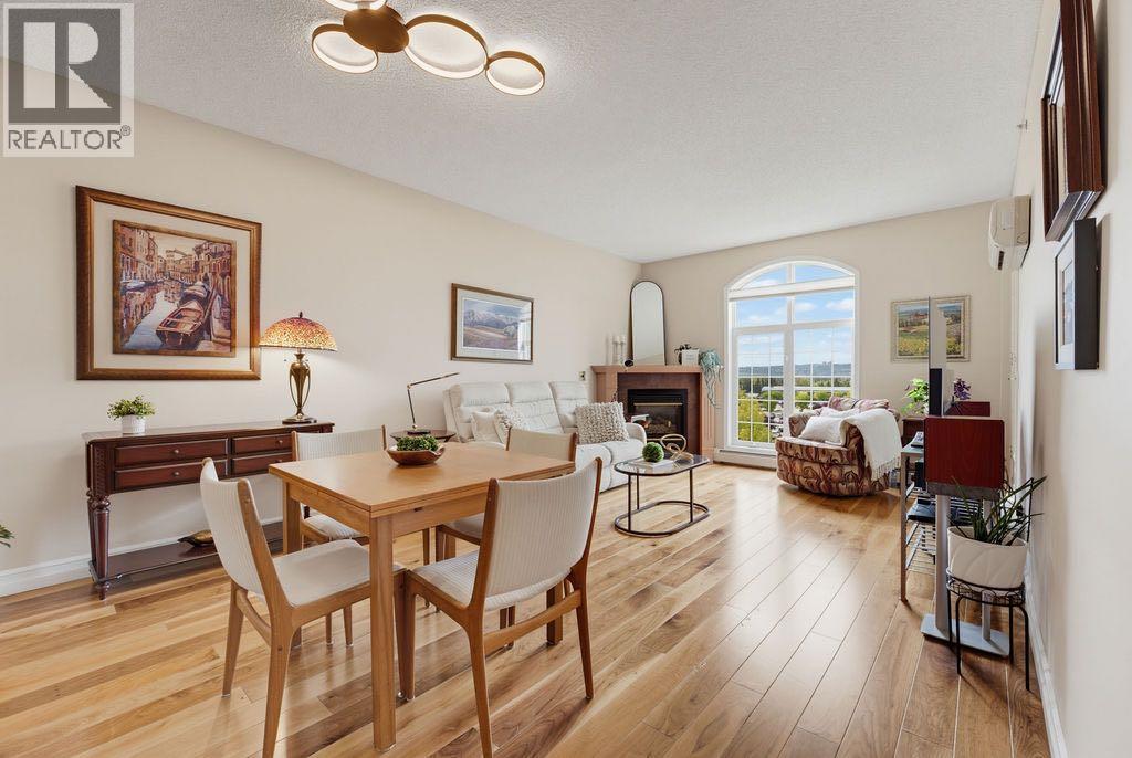 205, 4835 Dalhousie Drive NW