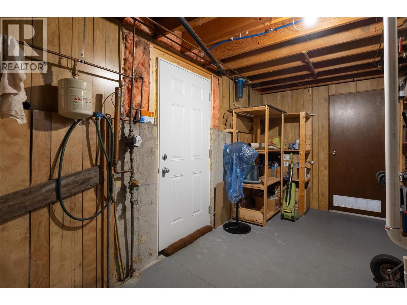537 Robin Road, Vernon, British Columbia  V1B 3B2 - Photo 28 - 10401933