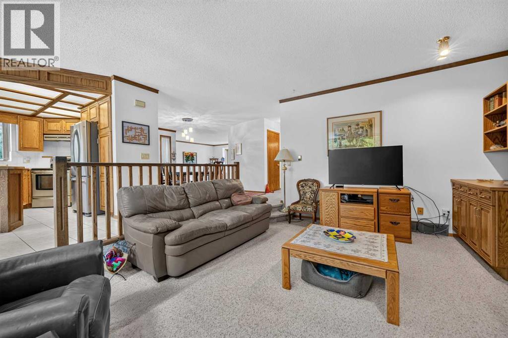 232 Hawkview Manor Circle Nw, Calgary, Alberta  T3G 3E5 - Photo 16 - A2343379