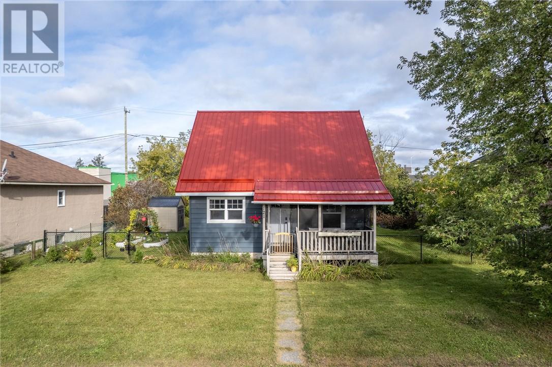121 Mead Boulevard, Espanola, Ontario  P5E 1S5 - Photo 2 - 2130635