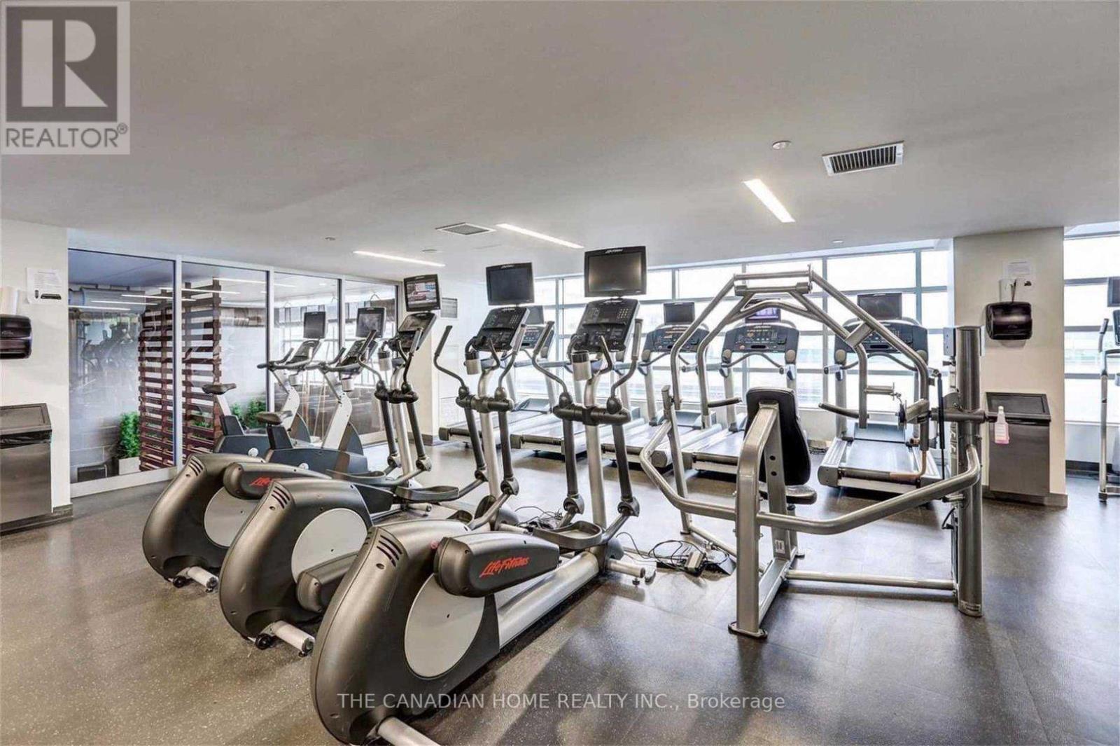 1605 - 21 Iceboat Terrace, Toronto, Ontario  M5V 4A9 - Photo 24 - C13537516