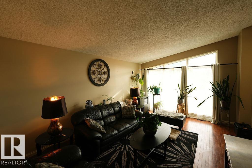 13836 26 St Nw, Edmonton, Alberta  T5Y 1B4 - Photo 4 - E4510530
