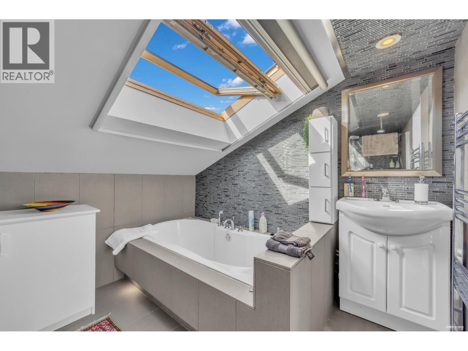 1002 Ironwork Passage, Vancouver, British Columbia  V6H 3P1 - Photo 25 - R3169526