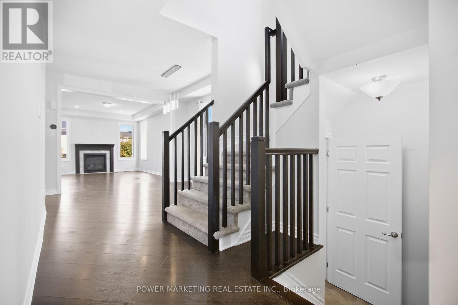 618 Monardia Way, Ottawa, Ontario  K4A 1C8 - Photo 6 - X13832022