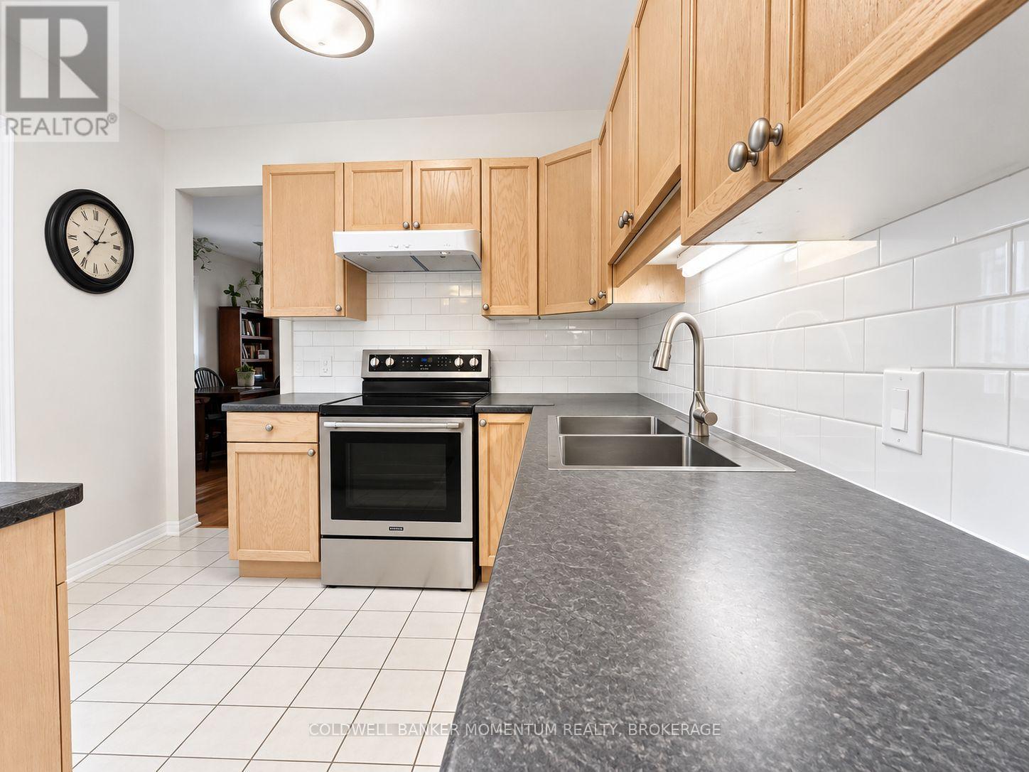 1 - 4114 Butternut Court, Lincoln, Ontario  L0R 2C0 - Photo 4 - X13832008
