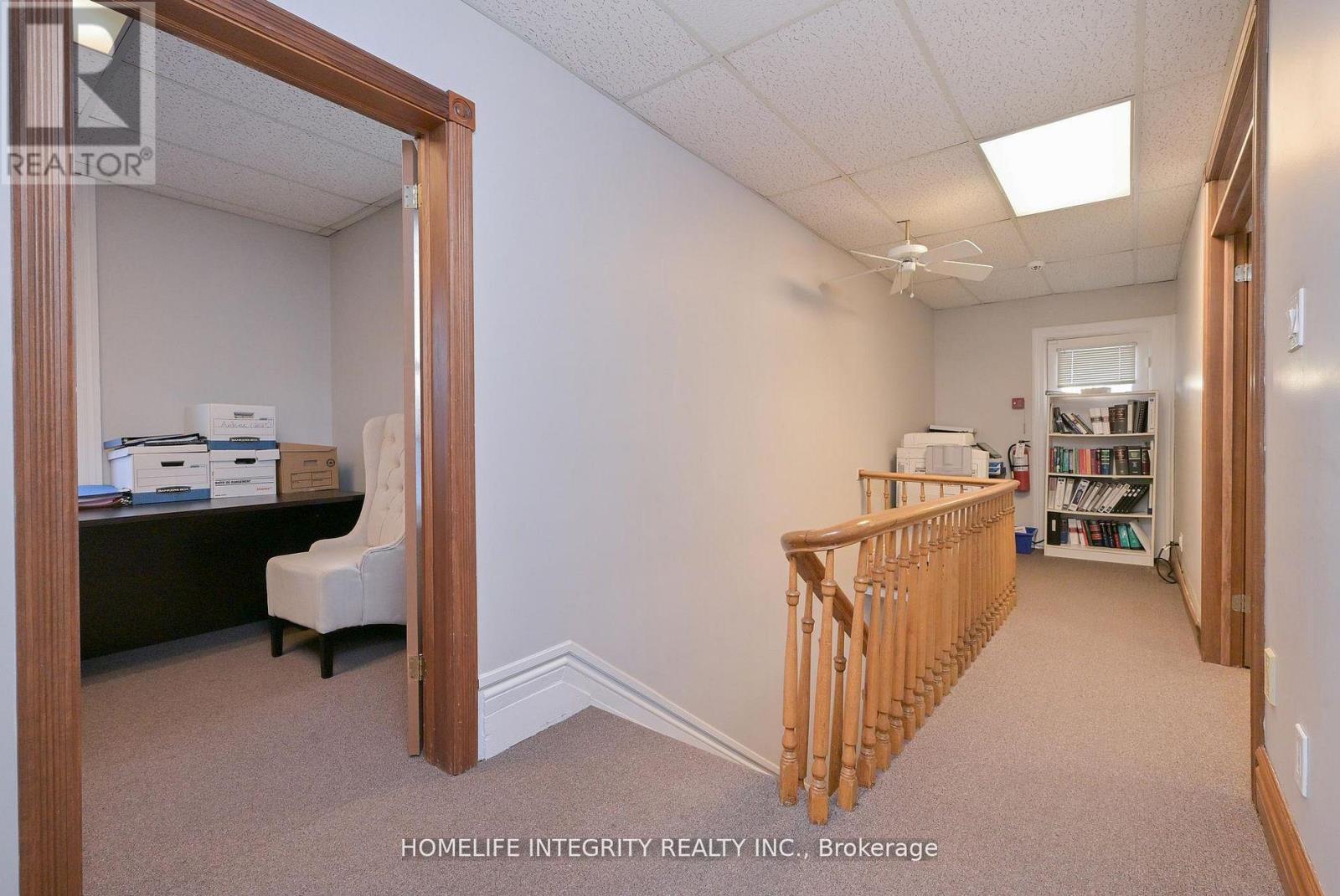 25 Berczy Street, Barrie, Ontario  L4M 3P6 - Photo 27 - S13528708