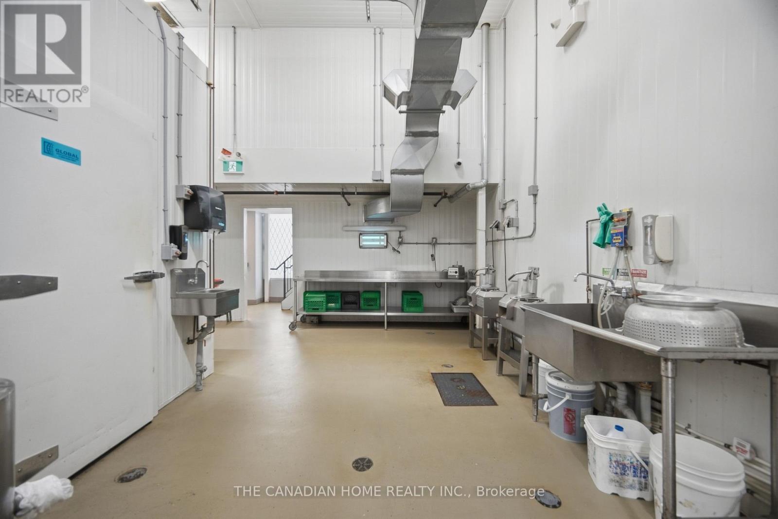 5, 6 & 7 - 7875 Tranmere Drive, Mississauga, Ontario  L5S 1T8 - Photo 30 - W13831146