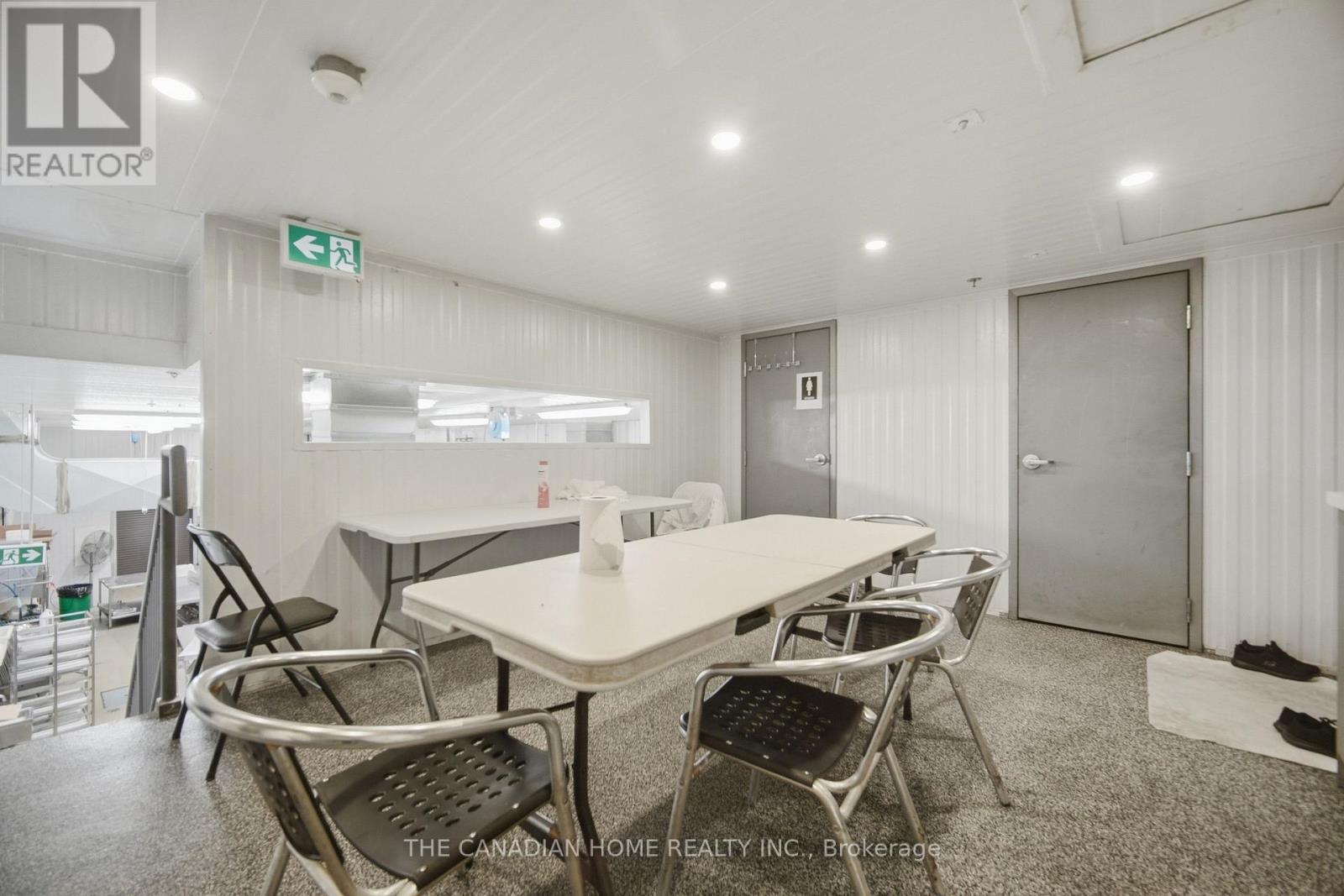 5, 6 & 7 - 7875 Tranmere Drive, Mississauga, Ontario  L5S 1T8 - Photo 23 - W13831146