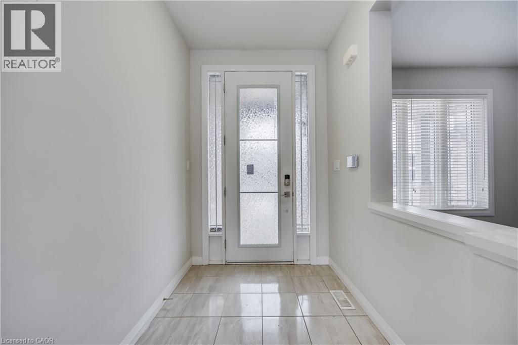 56 Lexington Avenue, Hamilton, Ontario  L8J 0L5 - Photo 3 - 40866804