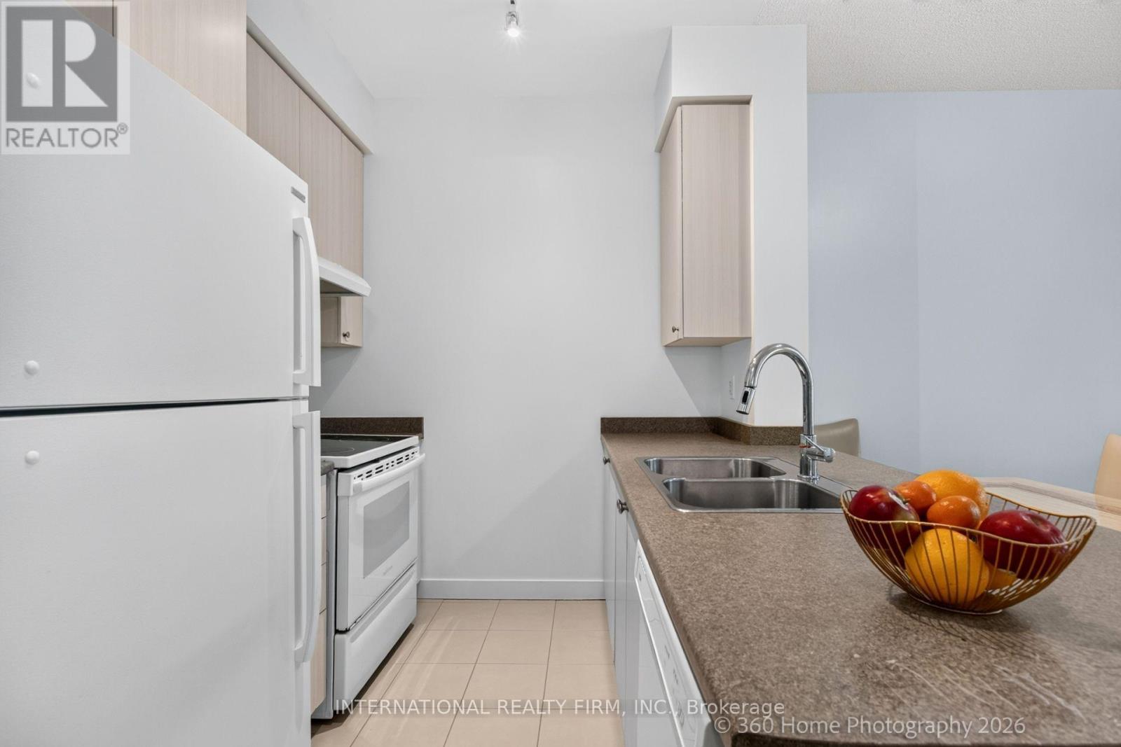 101 - 1346 Danforth Road, Toronto, Ontario  M1J 0A9 - Photo 15 - E13832030
