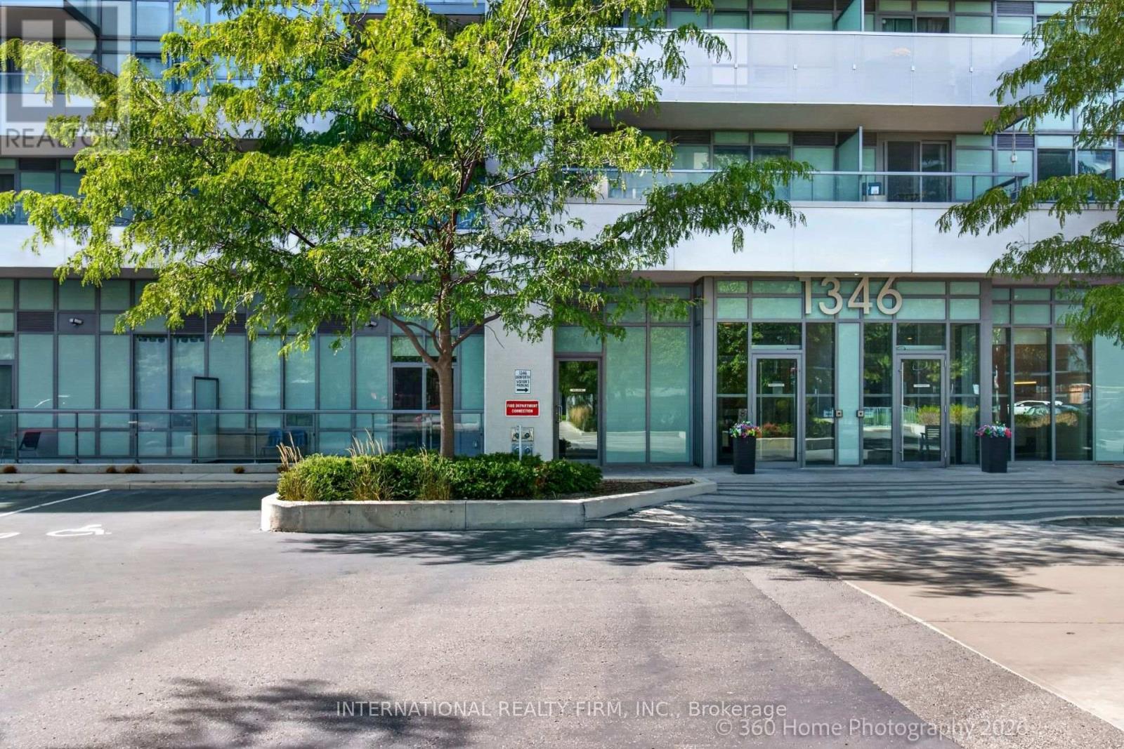 101 - 1346 Danforth Road, Toronto, Ontario  M1J 0A9 - Photo 2 - E13832030