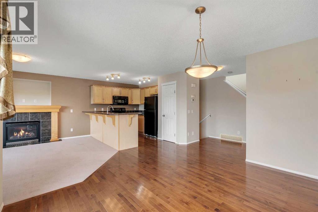 184 Everglen Way SW, Calgary, Alberta  T2Y 5G1 - Photo 9 - A2342775