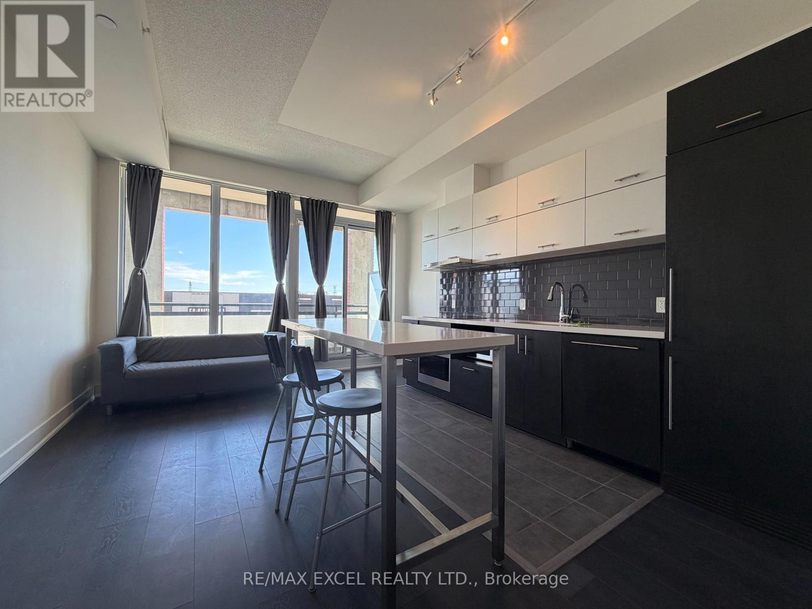 512 - 180 Enterprise Boulevard, Markham, Ontario  L6G 0G4 - Photo 3 - N13832016