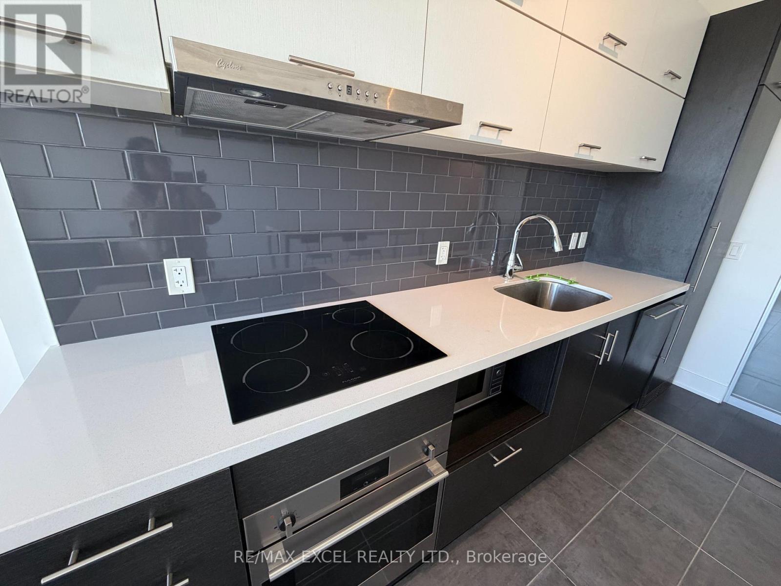 512 - 180 Enterprise Boulevard, Markham, Ontario  L6G 0G4 - Photo 5 - N13832016