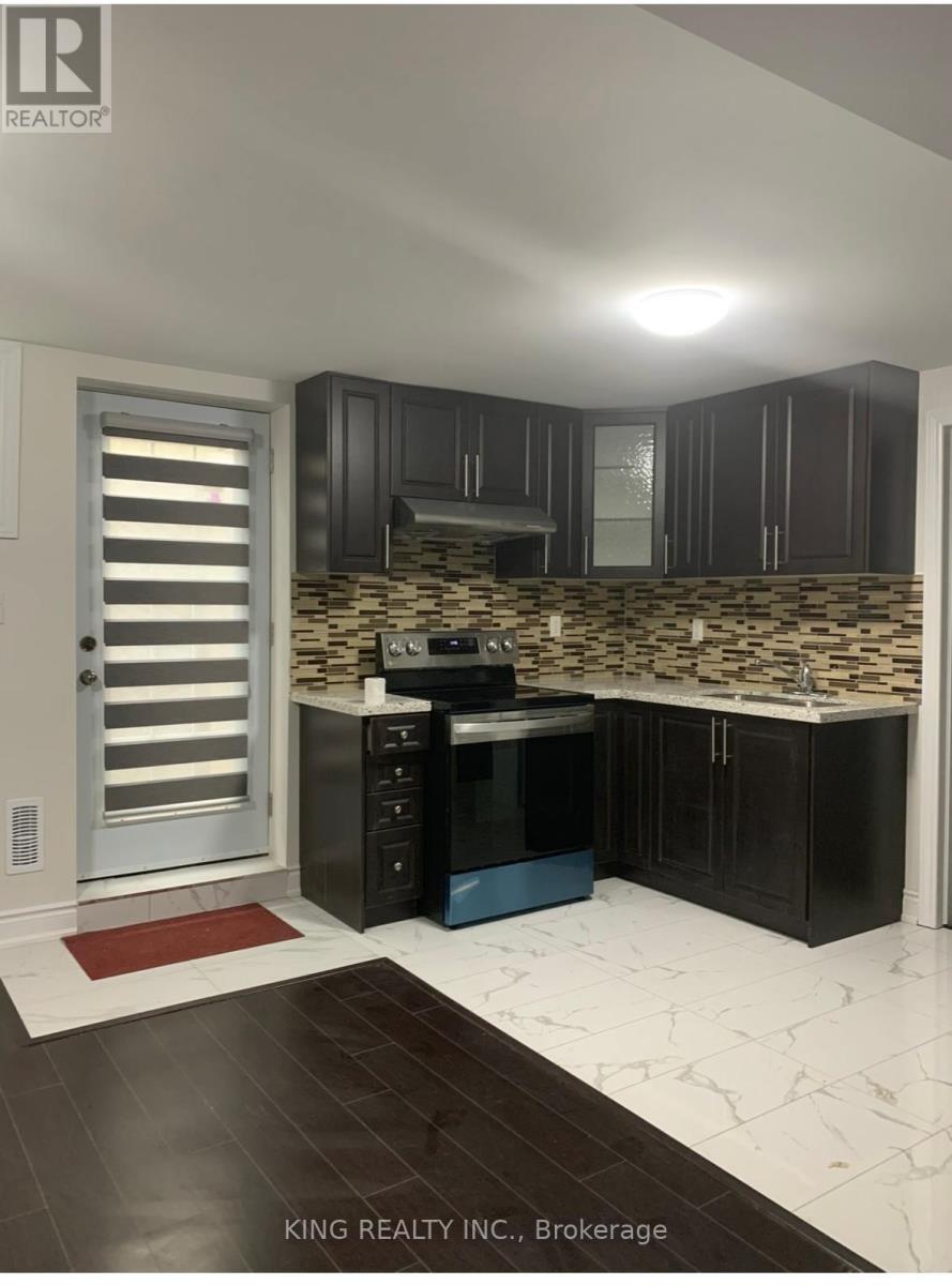 22 GILLIS ROAD, Brampton, Ontario