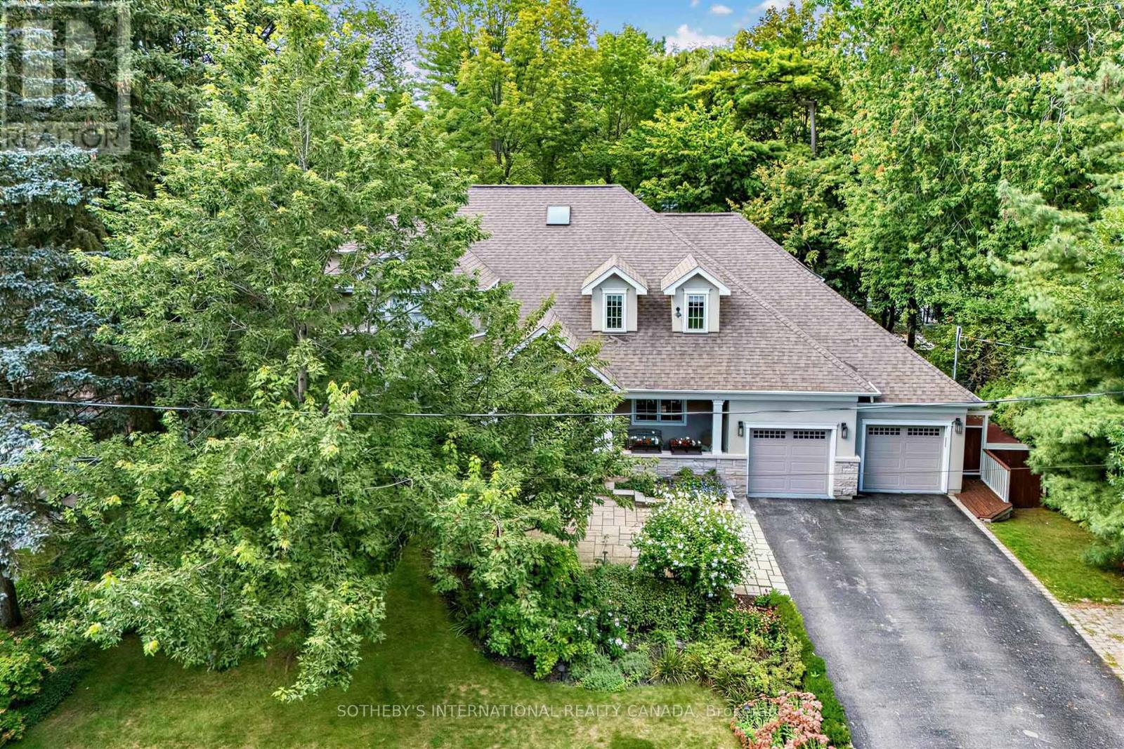 407 Cairncroft Road, Oakville, Ontario  L6J 4M8 - Photo 3 - W13831976