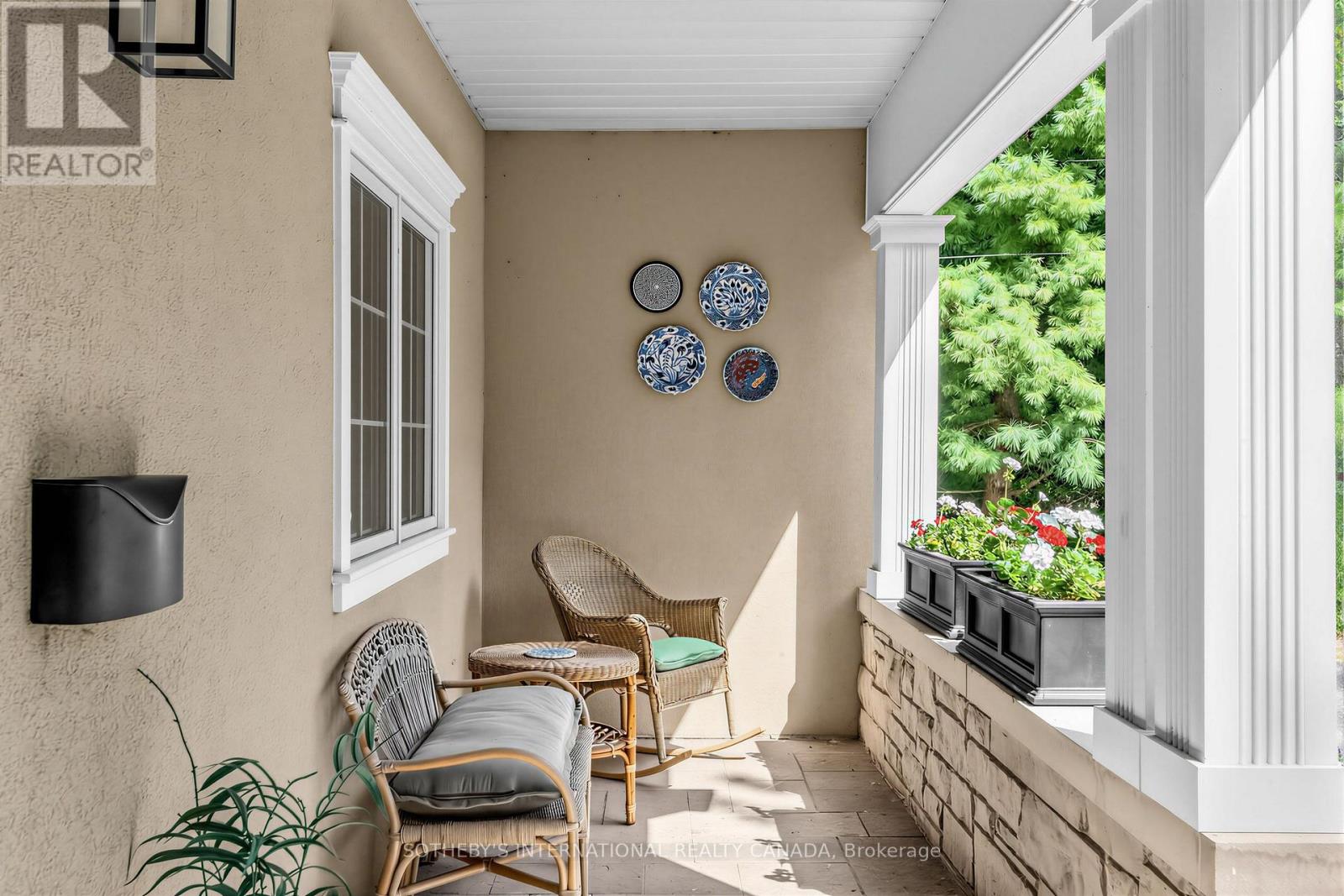407 Cairncroft Road, Oakville, Ontario  L6J 4M8 - Photo 6 - W13831976