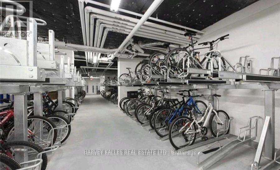 741 - 1830 Bloor Street W, Toronto, Ontario  M6P 3K6 - Photo 29 - W13832014