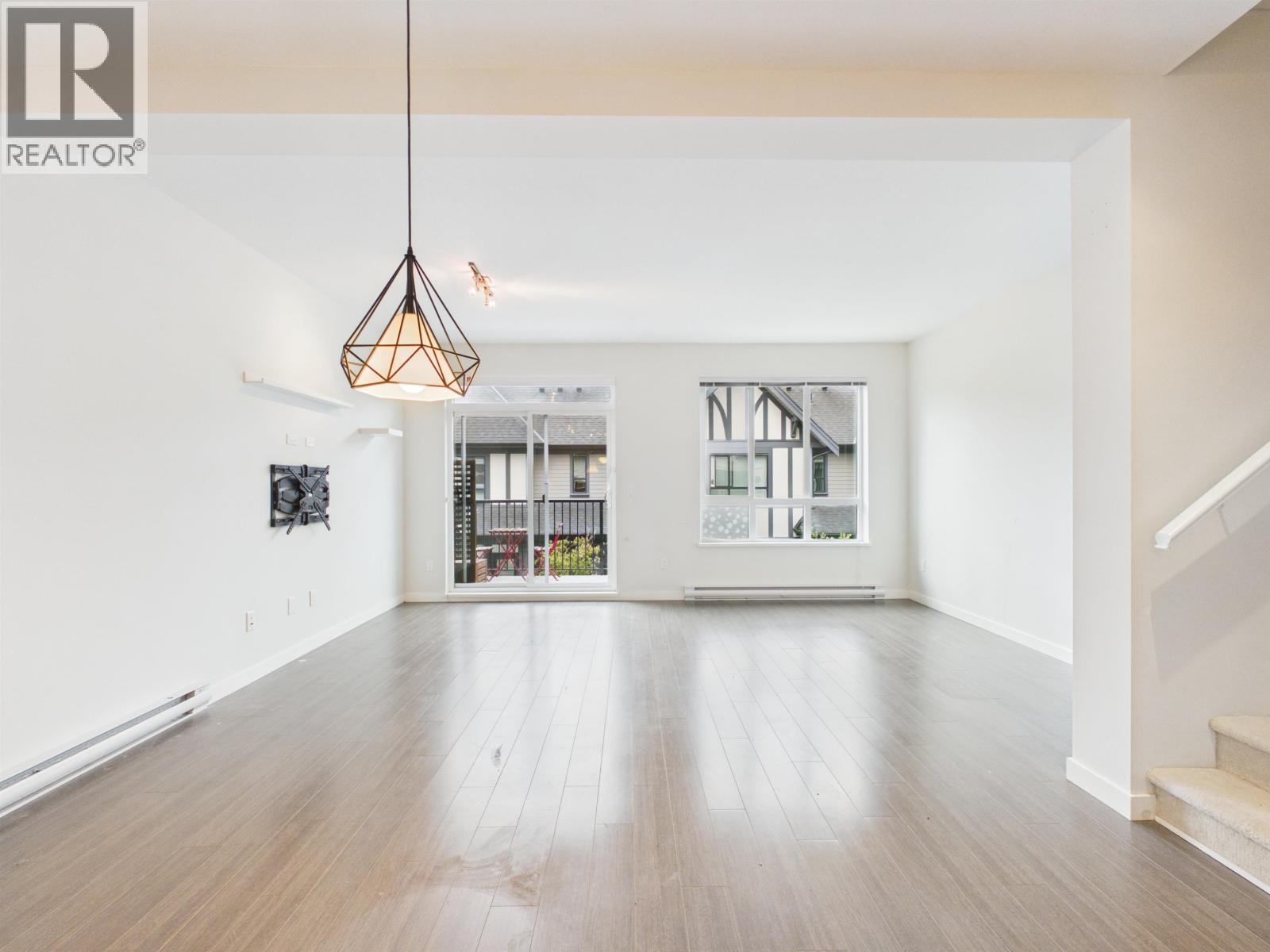131 3500 Burke Village Promenade, Coquitlam, British Columbia  V3E 0N2 - Photo 8 - R3169131