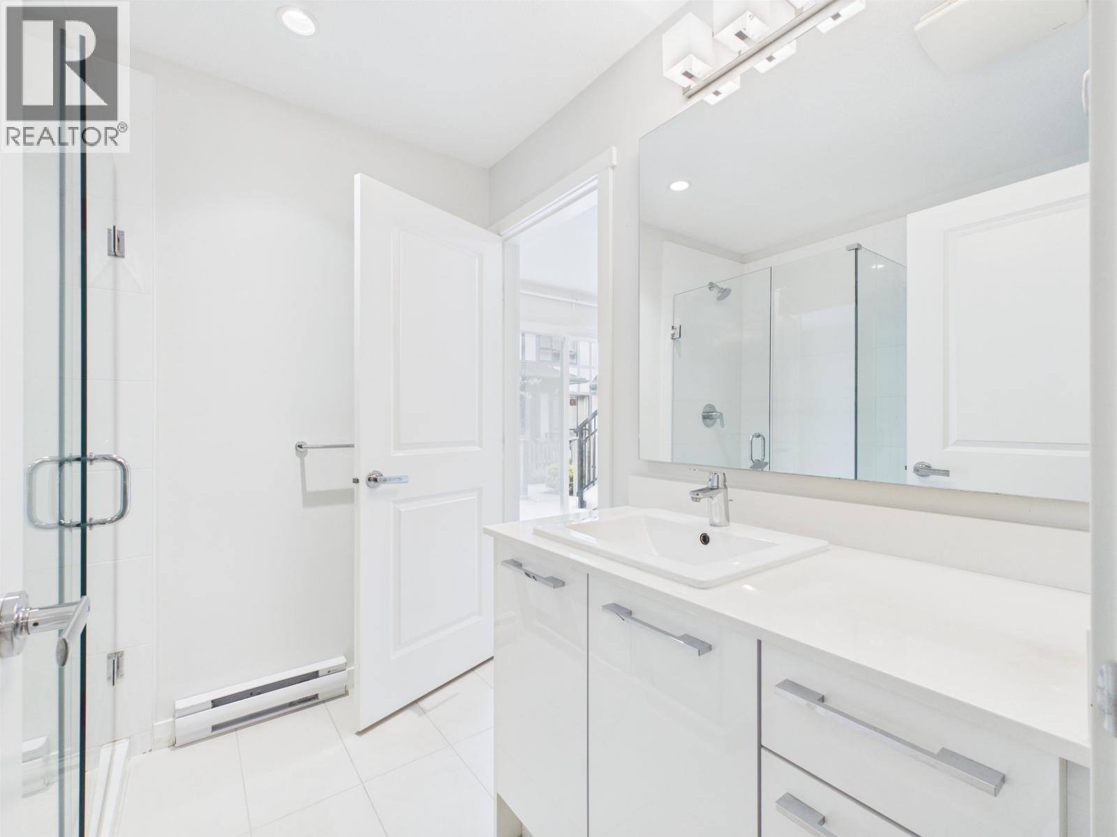 131 3500 Burke Village Promenade, Coquitlam, British Columbia  V3E 0N2 - Photo 30 - R3169131