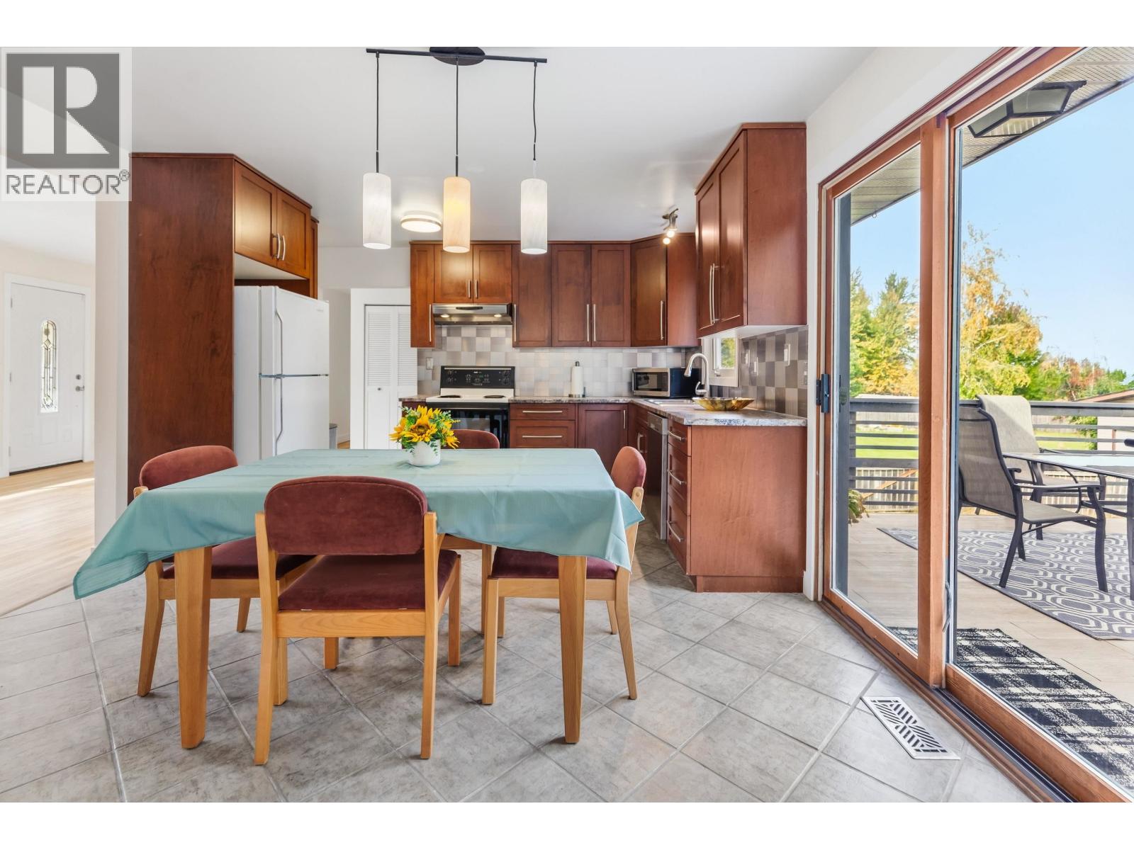 2948 Charella Drive, Prince George, British Columbia  V2N 5L1 - Photo 12 - R3169795