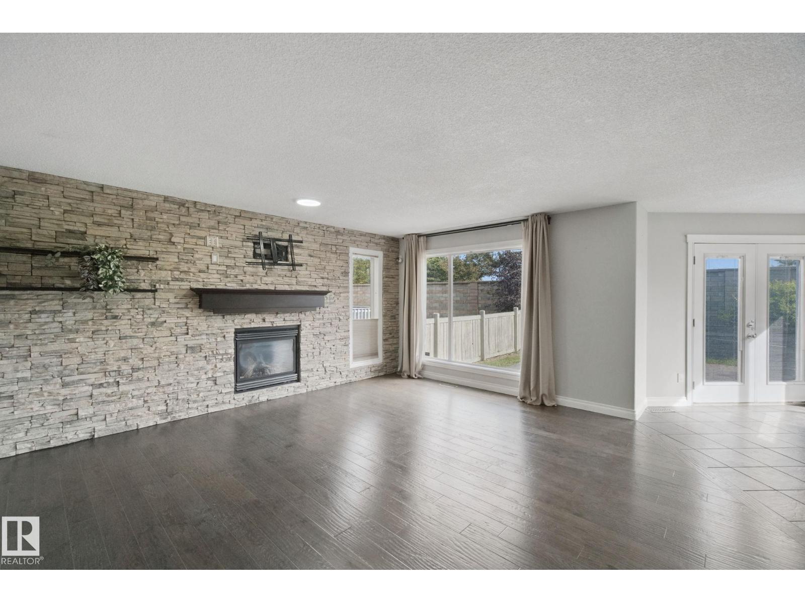 119 Caldwell Wy Nw, Edmonton, Alberta  T6M 2W9 - Photo 7 - E4510576