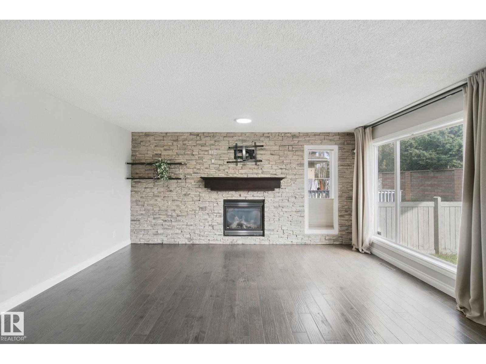 119 Caldwell Wy Nw, Edmonton, Alberta  T6M 2W9 - Photo 8 - E4510576