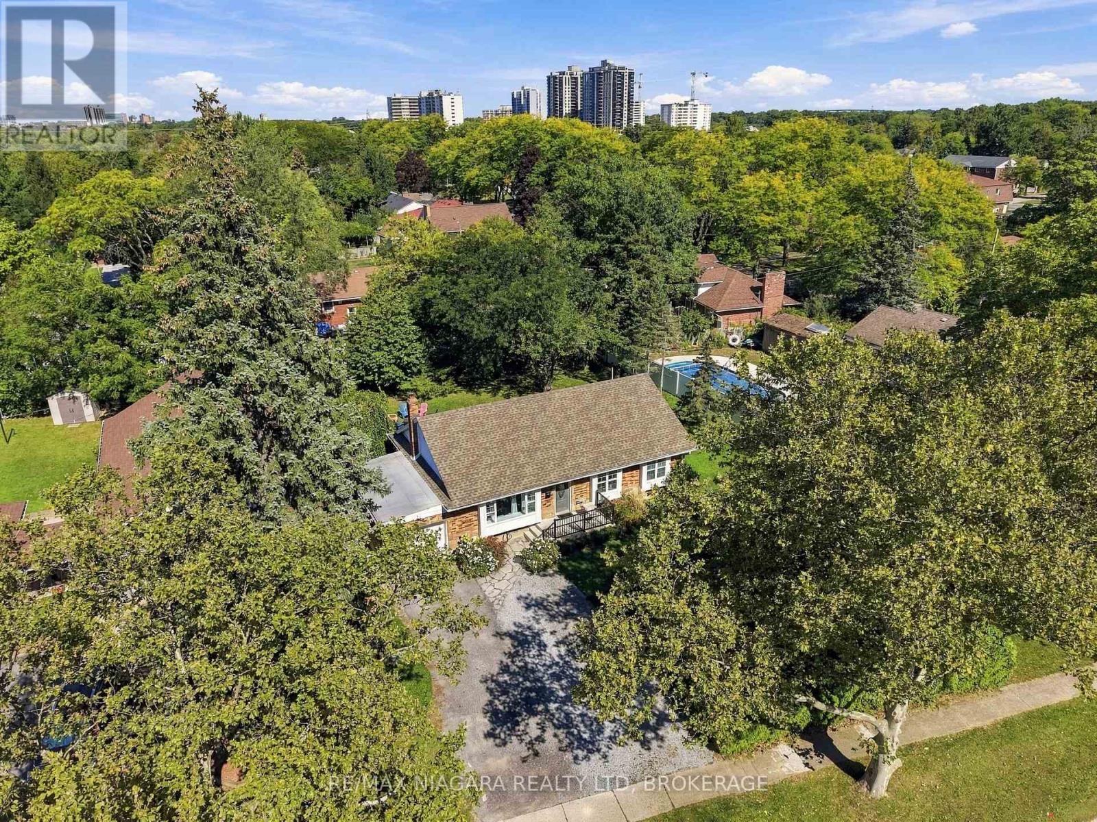 97 Glendale Avenue, St. Catharines, Ontario  L2T 2J4 - Photo 43 - X13832052