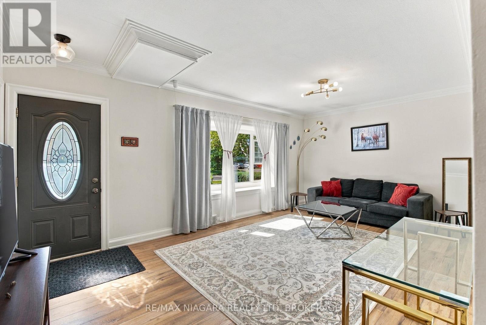 97 Glendale Avenue, St. Catharines, Ontario  L2T 2J4 - Photo 6 - X13832052
