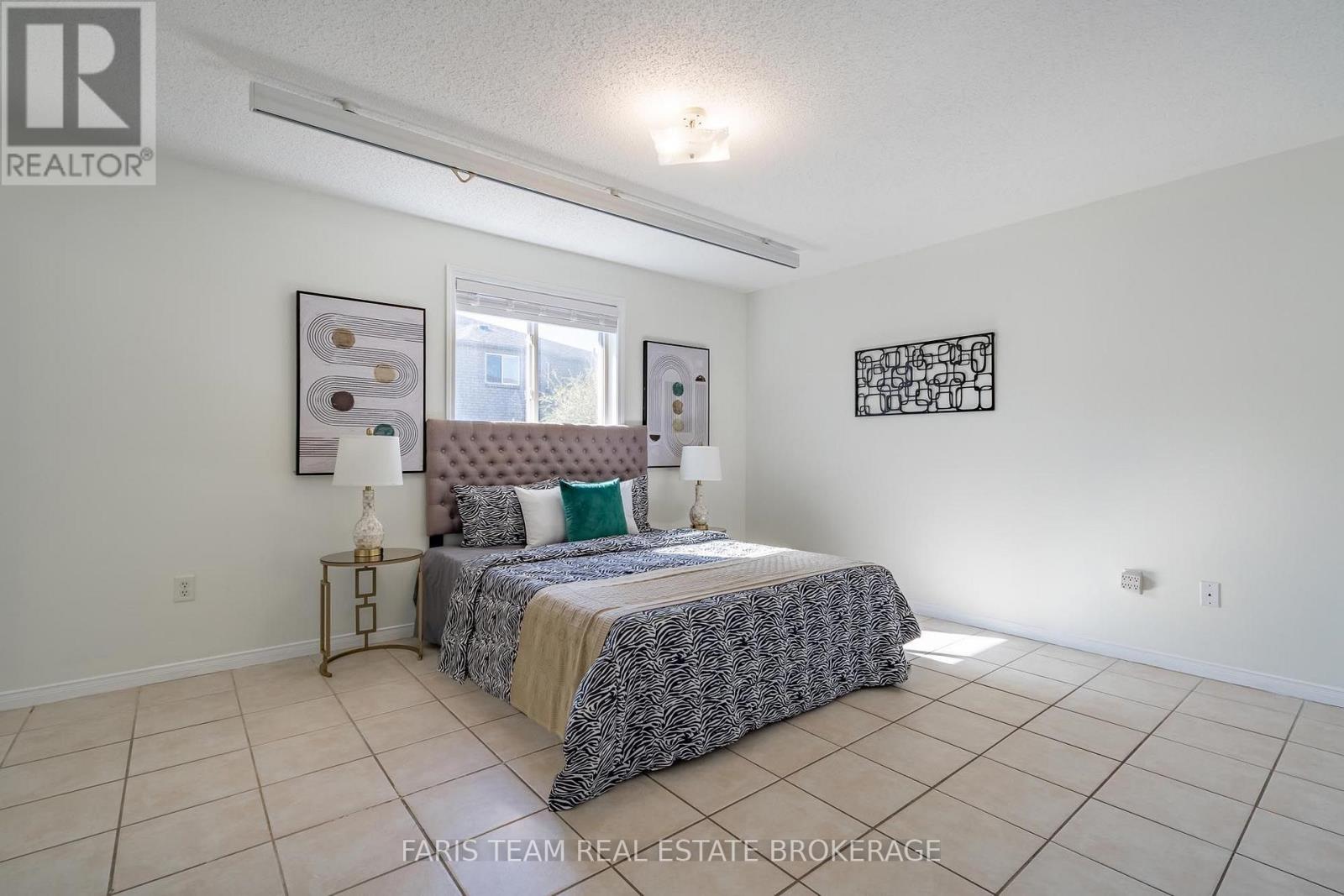 41 Irene Drive, Barrie, Ontario  L4N 5Z1 - Photo 14 - S13827256