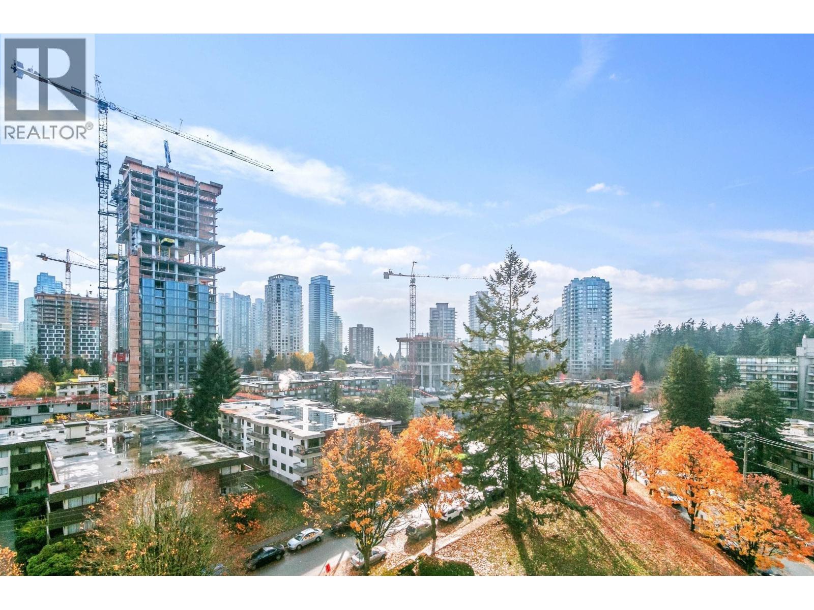 905 5885 Olive Avenue, Burnaby, British Columbia  V5H 4N8 - Photo 2 - R3169735