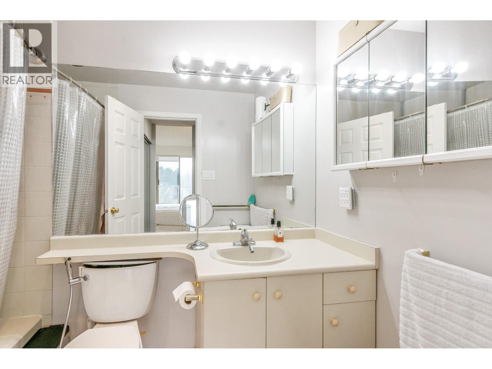 905 5885 Olive Avenue, Burnaby, British Columbia  V5H 4N8 - Photo 17 - R3169735