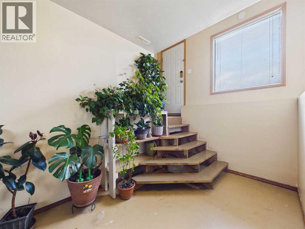 792 Lancaster Drive