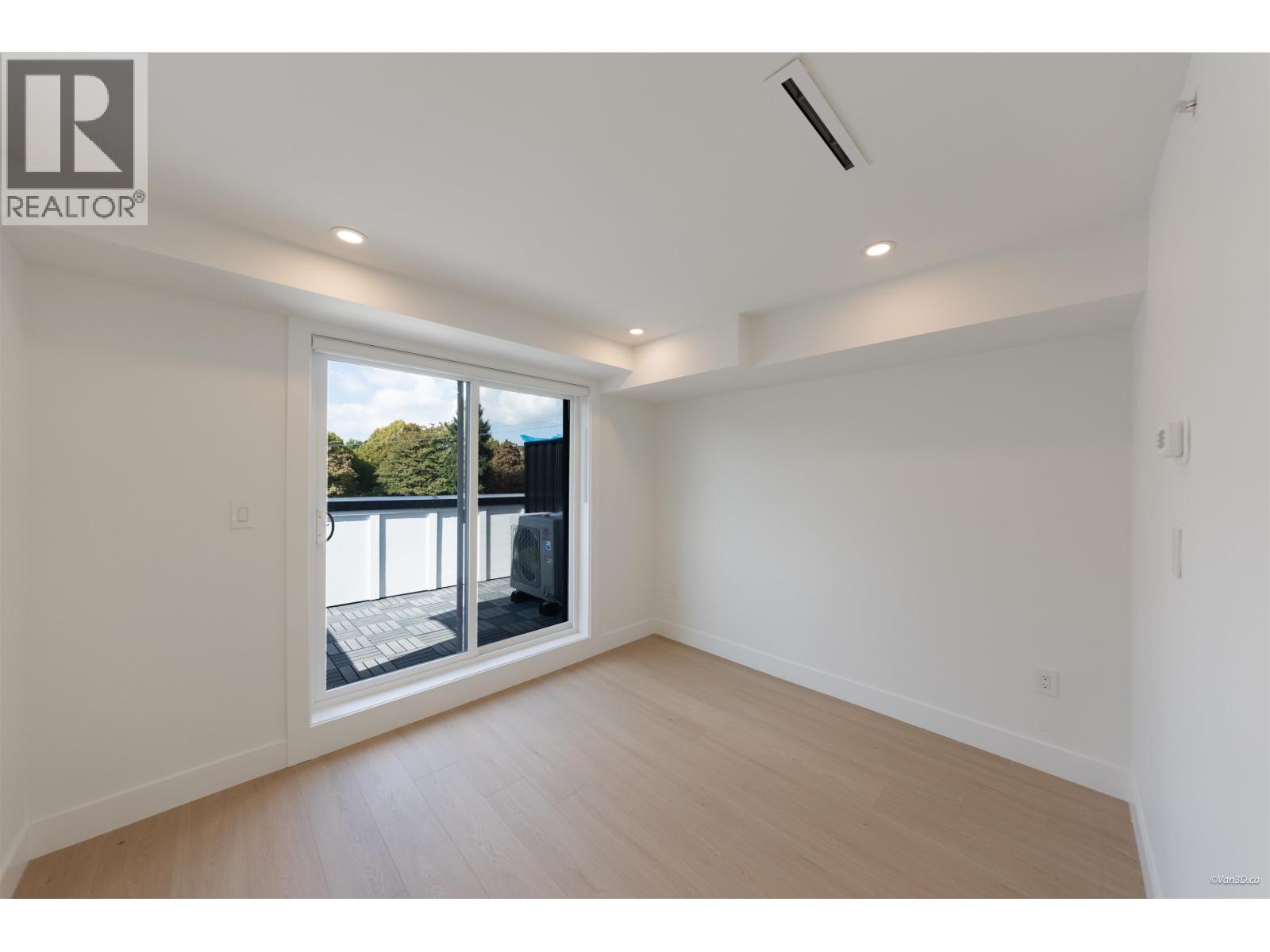 1 5385 Earles Street, Vancouver, British Columbia  V5R 3S2 - Photo 16 - R3168292