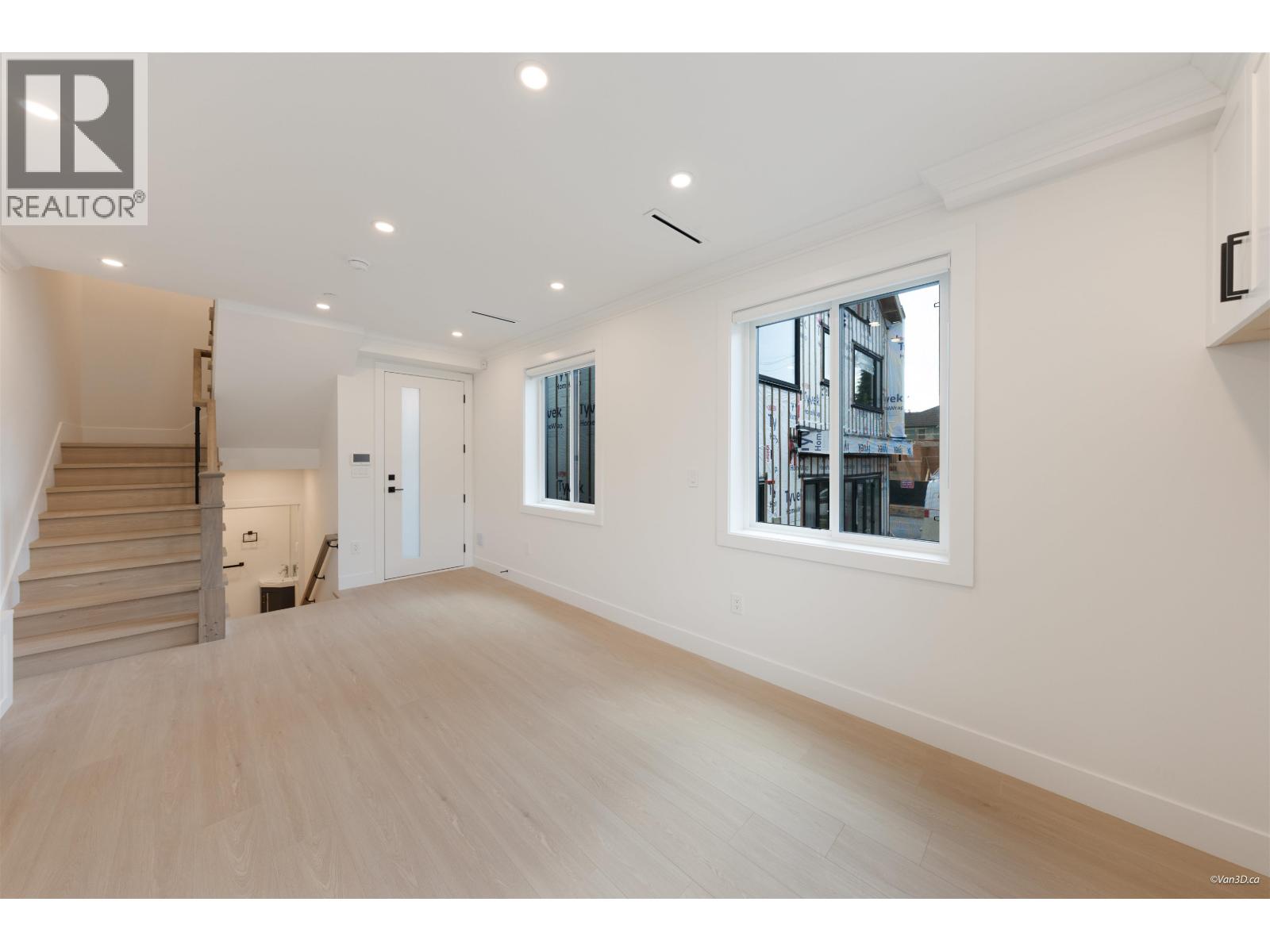 1 5385 Earles Street, Vancouver, British Columbia  V5R 3S2 - Photo 6 - R3168292