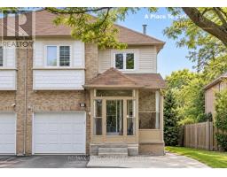 15 AMAZON COURT, Brampton, Ontario