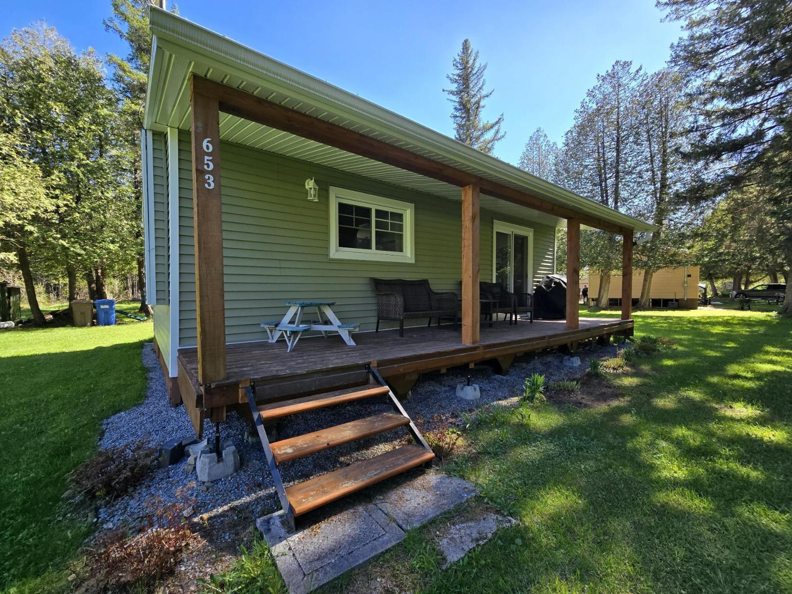 653 Ch. de la Cédrière Dudswell Quebec Canada J0B1G0 2