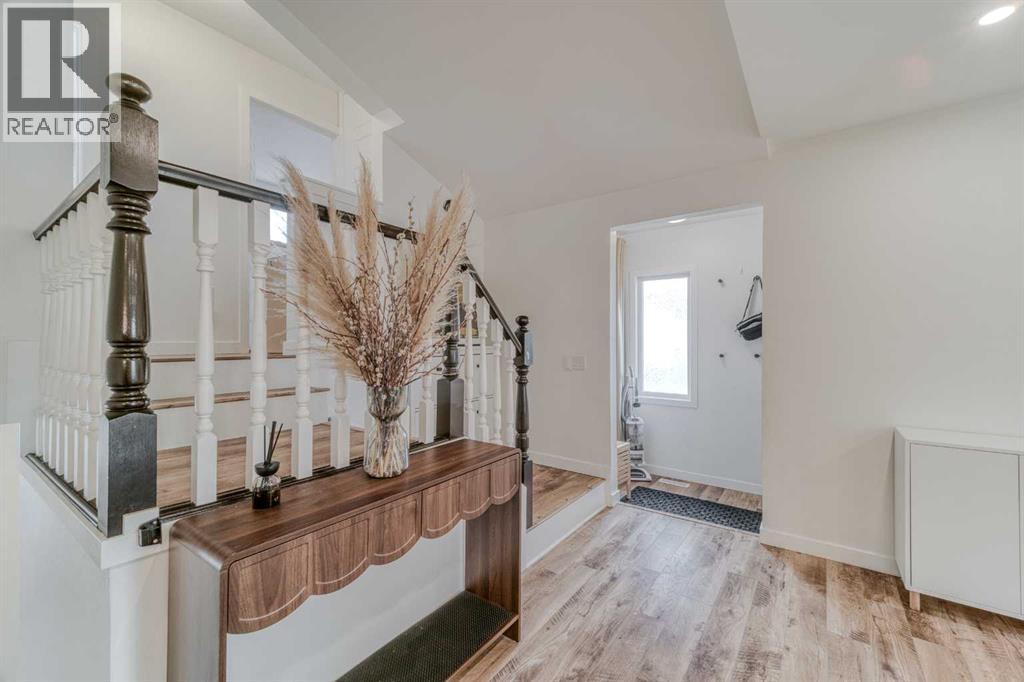 4035 Fonda Way Se, Calgary, Alberta  T2A 5R7 - Photo 14 - A2348380