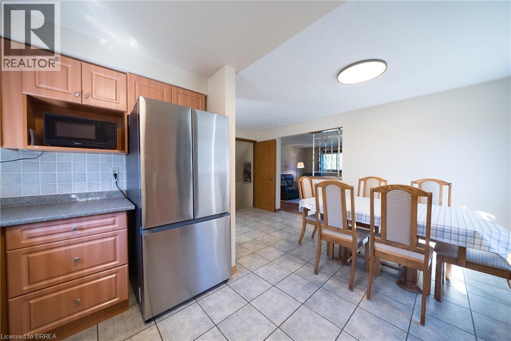 32 Avondale Crescent, Brantford, Ontario  N3S 4L5 - Photo 23 - 40865721