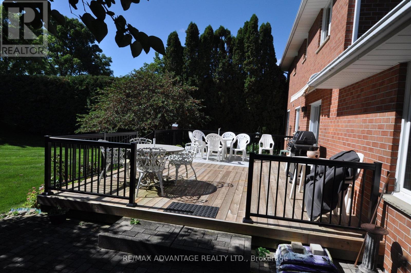 4 Croydon Drive, Middlesex Centre, Ontario  N0M 1C0 - Photo 12 - X13832132