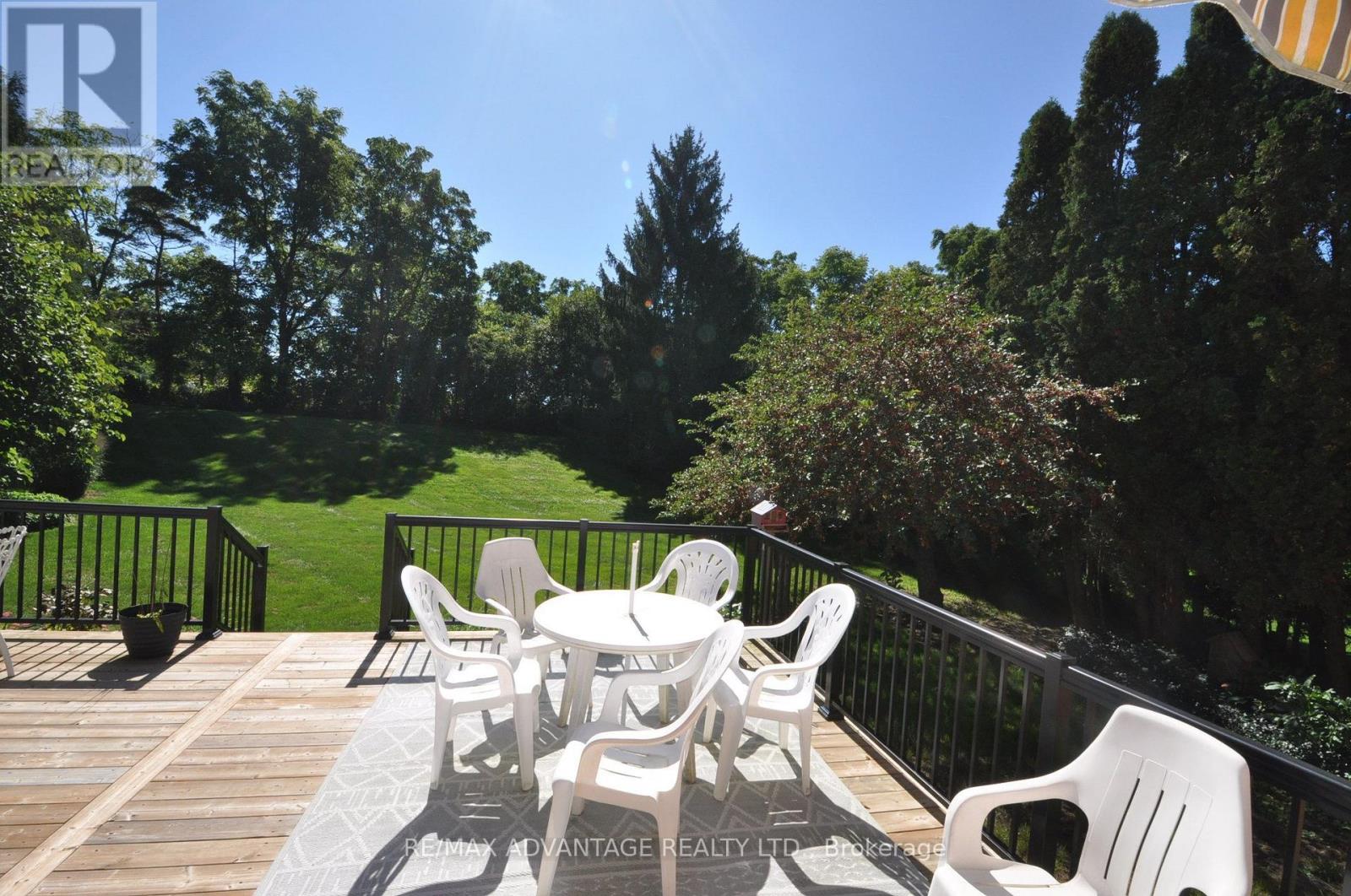 4 Croydon Drive, Middlesex Centre, Ontario  N0M 1C0 - Photo 15 - X13832132