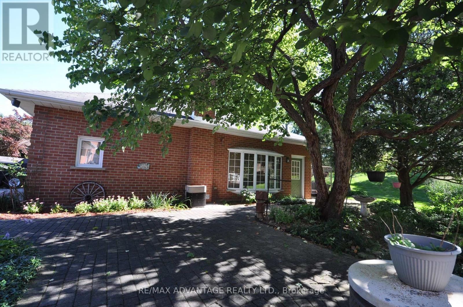 4 Croydon Drive, Middlesex Centre, Ontario  N0M 1C0 - Photo 20 - X13832132