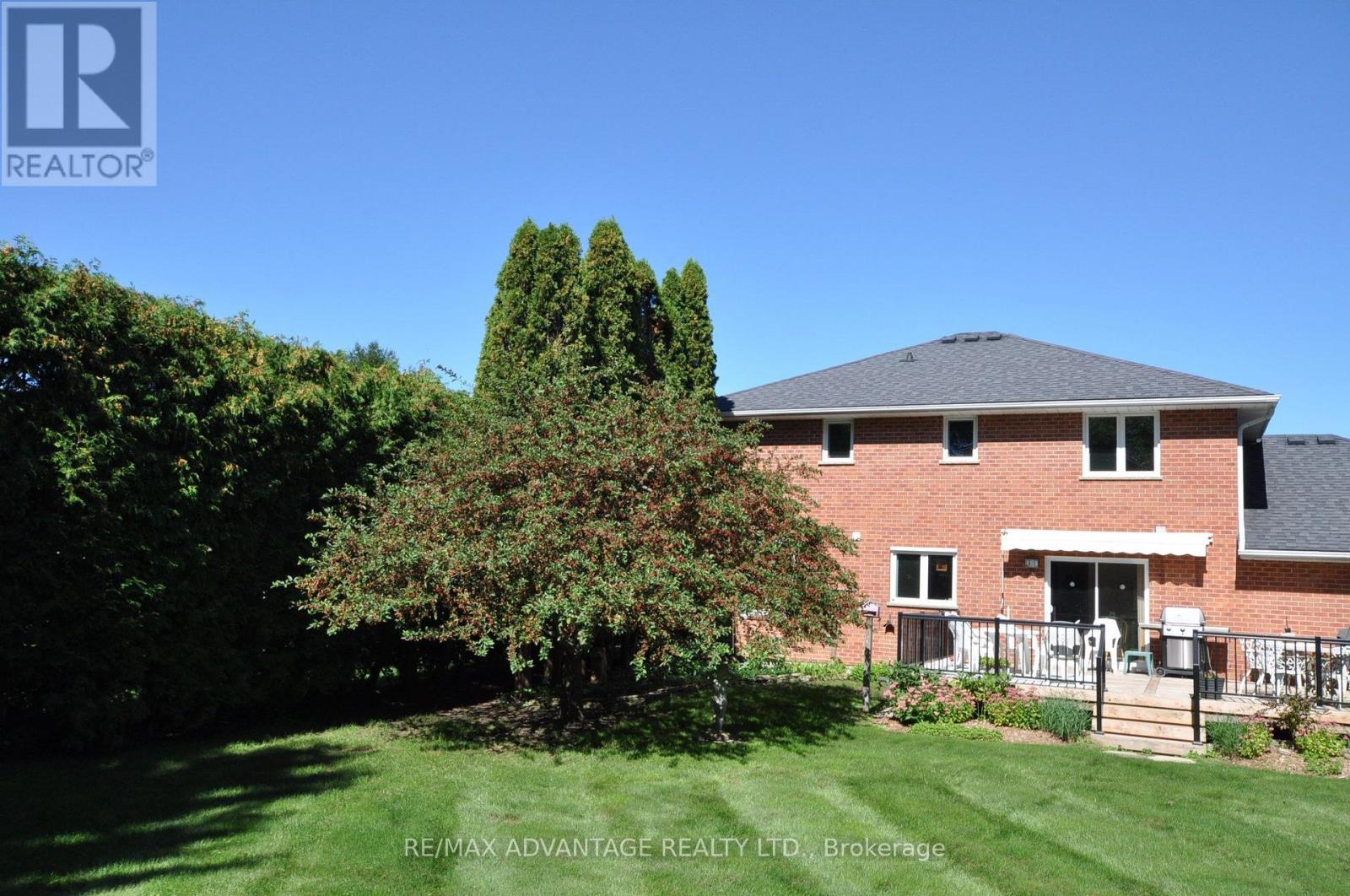 4 Croydon Drive, Middlesex Centre, Ontario  N0M 1C0 - Photo 8 - X13832132