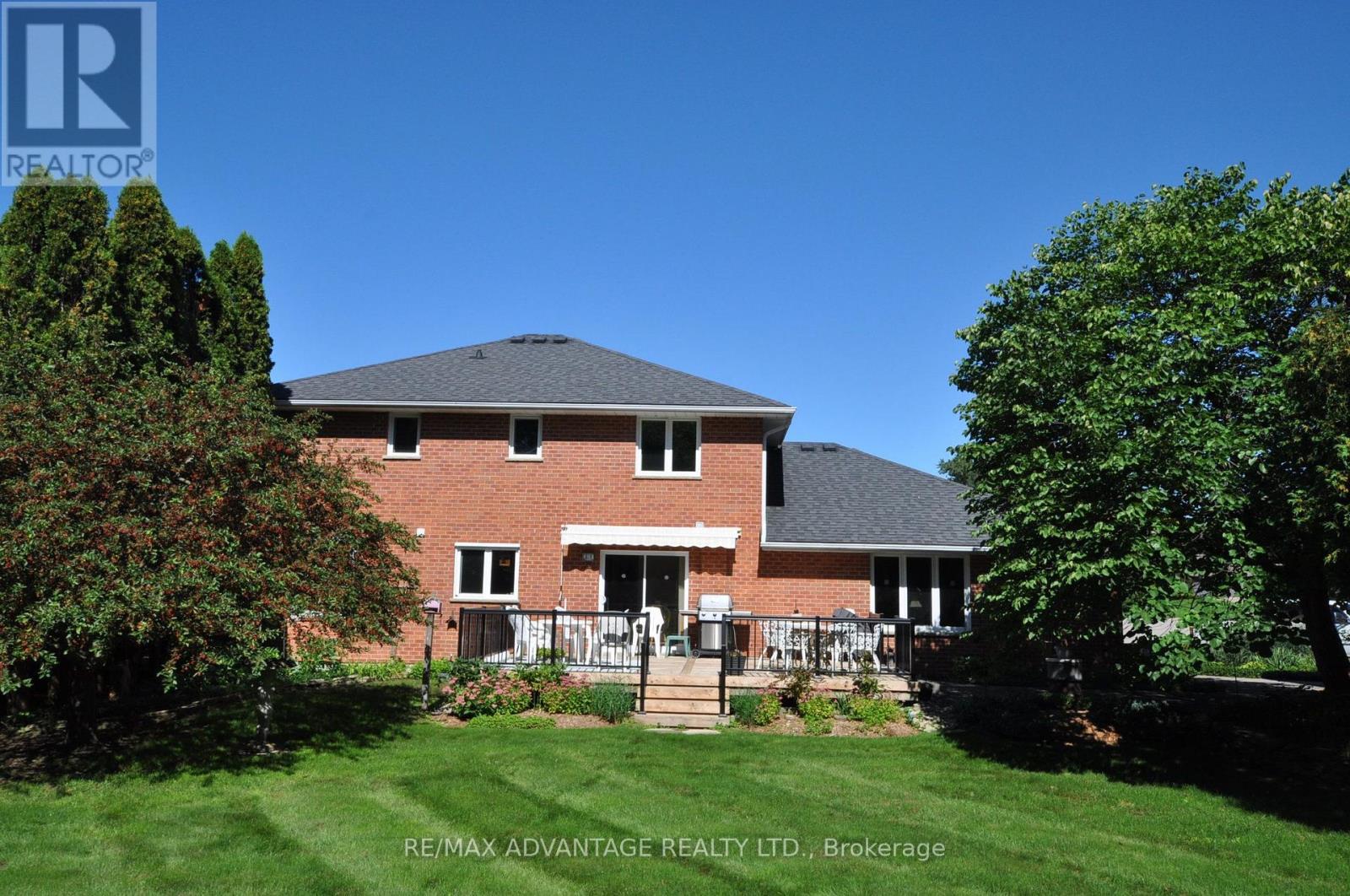 4 Croydon Drive, Middlesex Centre, Ontario  N0M 1C0 - Photo 9 - X13832132