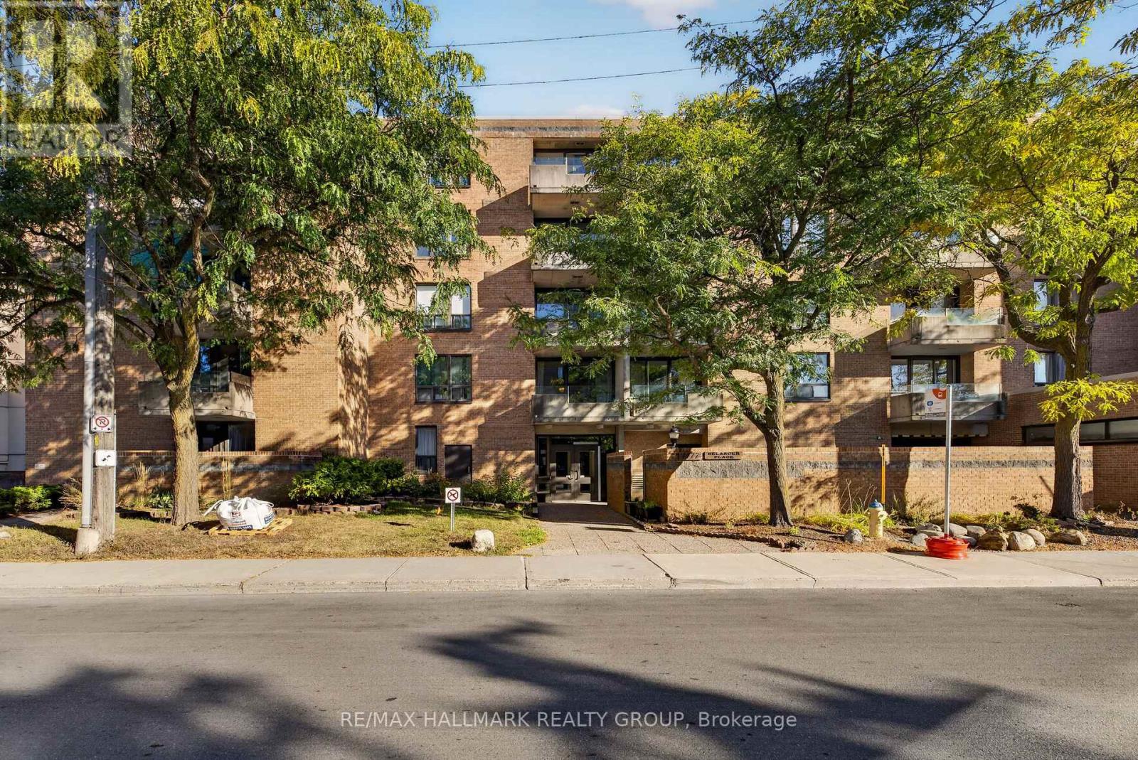 407 - 1177 Belanger Avenue, Ottawa, Ontario K1H 8N7 - Photo 1 - X13832094