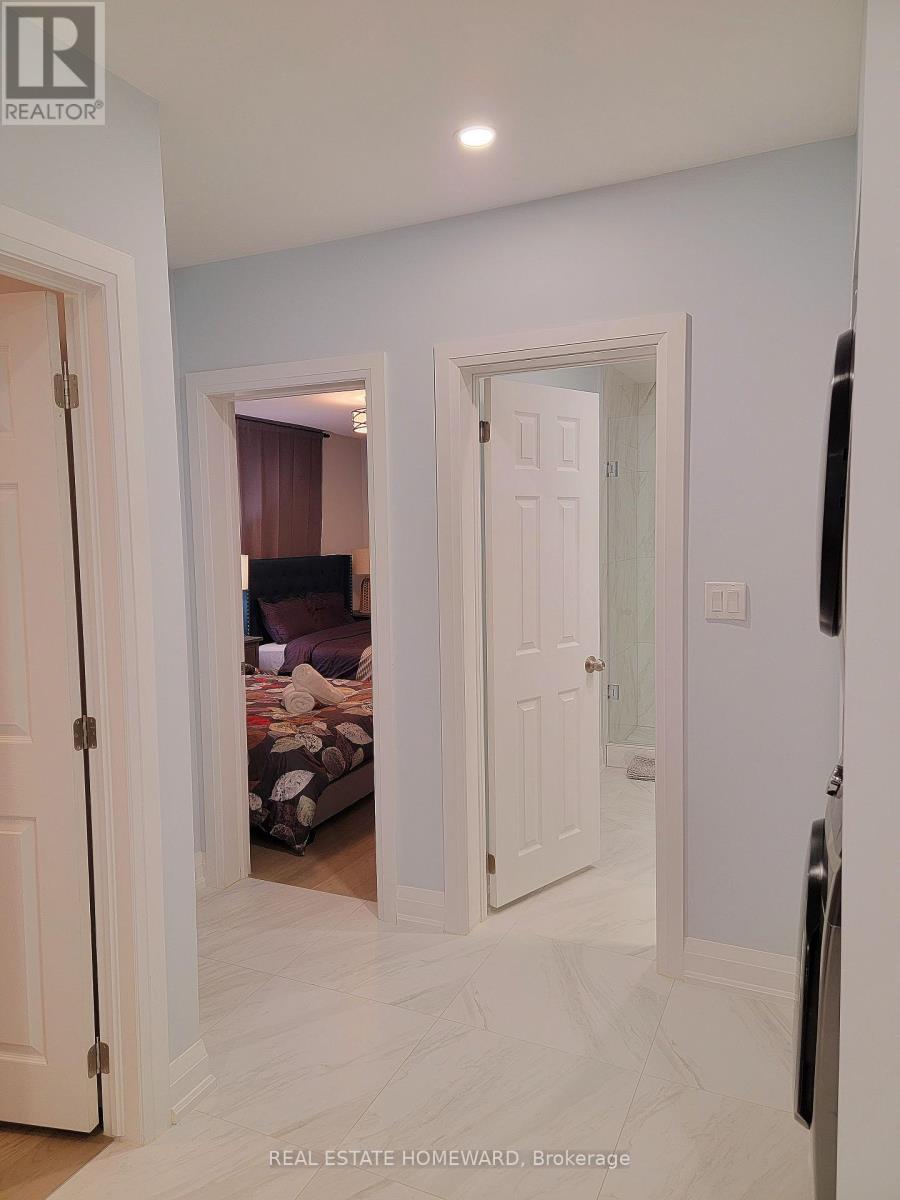 434 Victoria Park Avenue, Toronto, Ontario  M4E 3T2 - Photo 10 - E13816996