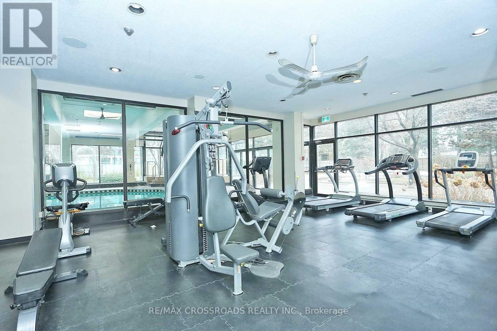 1706 - 7 Bishop Avenue, Toronto, Ontario M2M 4J4 - Photo 14 - C13832124