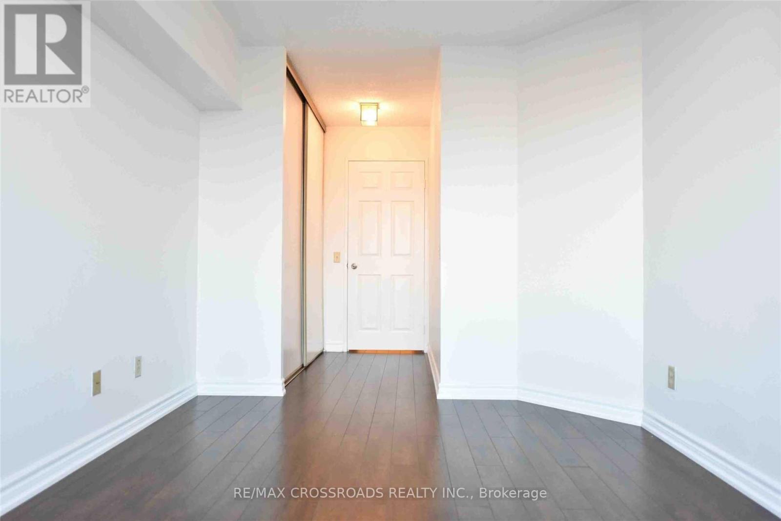 1706 - 7 Bishop Avenue, Toronto, Ontario M2M 4J4 - Photo 8 - C13832124