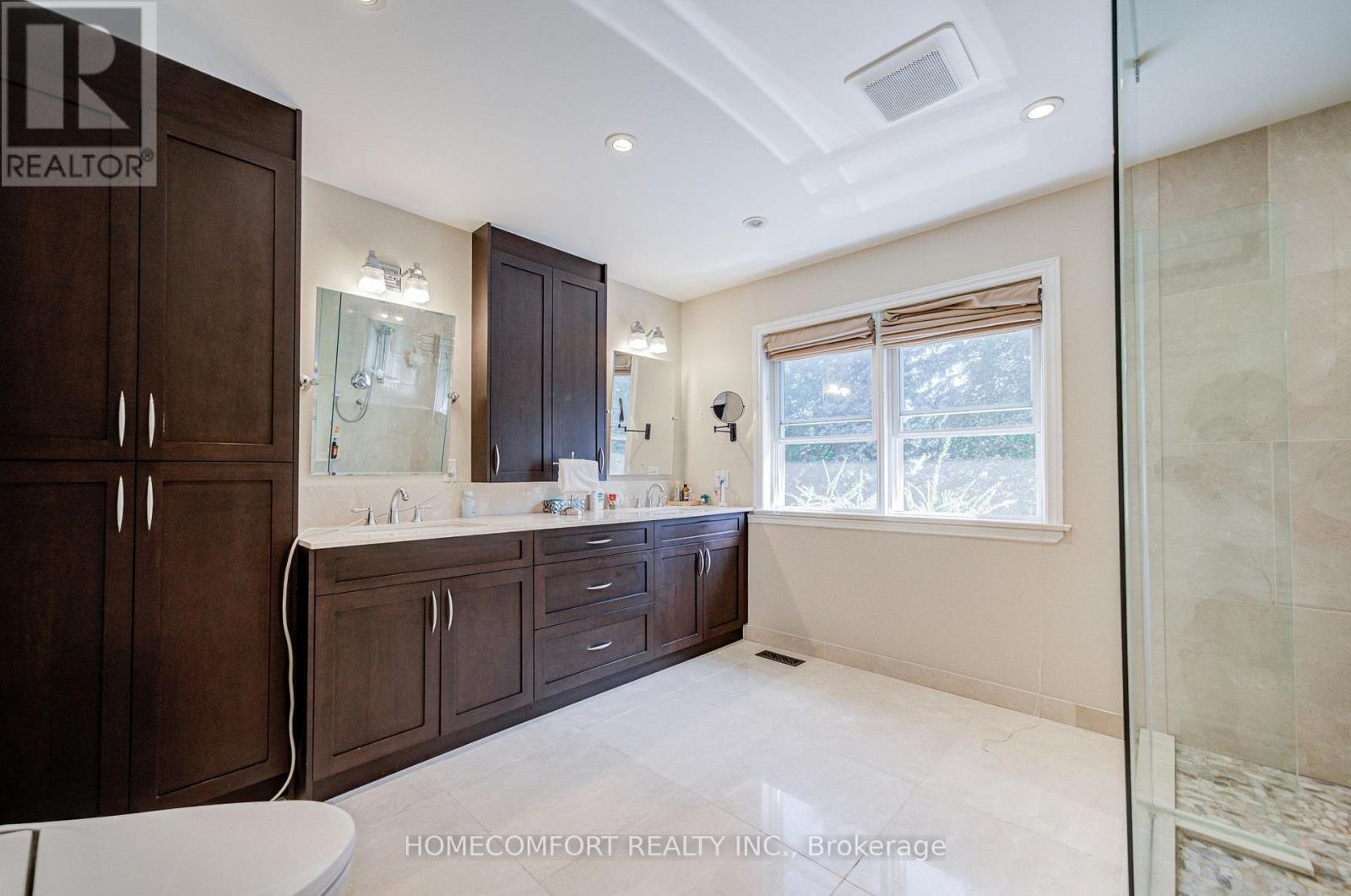 319 Rumsey Road, Toronto, Ontario  M4G 1R6 - Photo 29 - C13832144